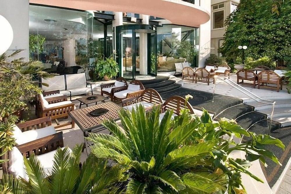 Park Hotel